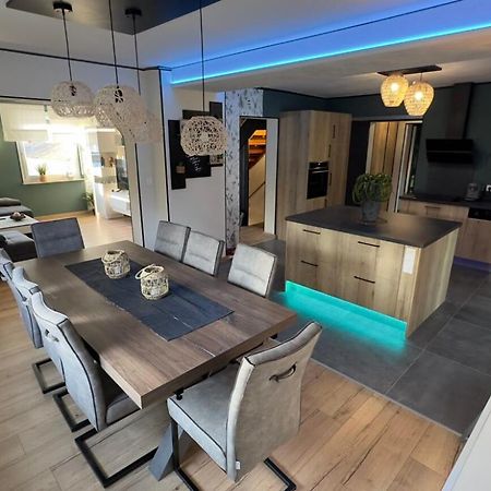 Maison Gite Chez Nounou Sauna Jacuzzi Jardin Arbore Etting Esterno foto