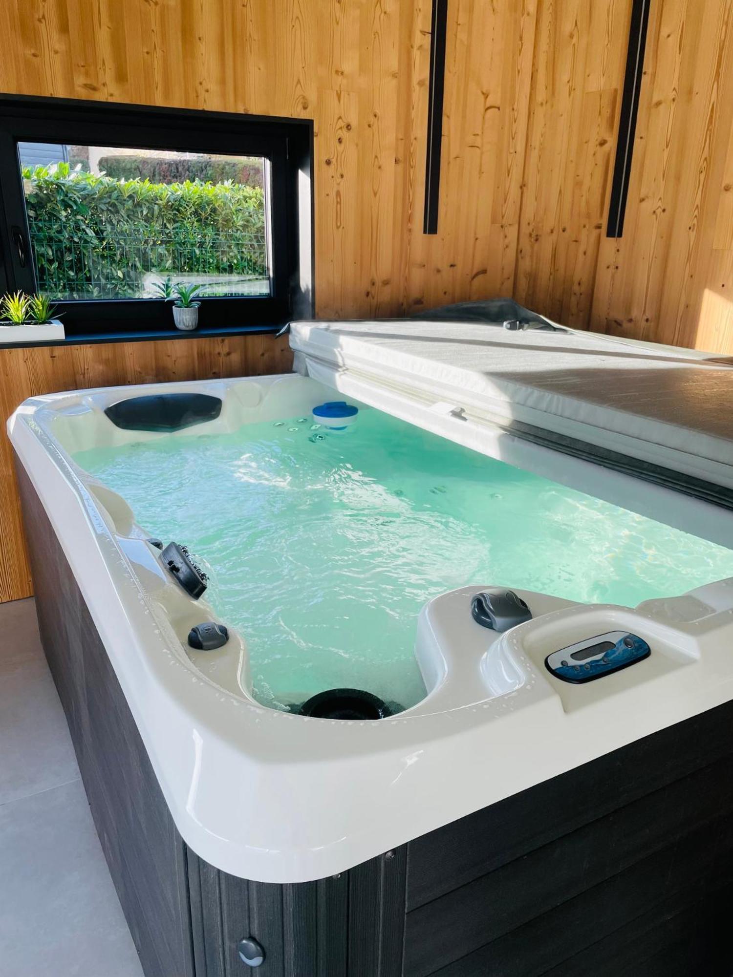 Maison Gite Chez Nounou Sauna Jacuzzi Jardin Arbore Etting Esterno foto