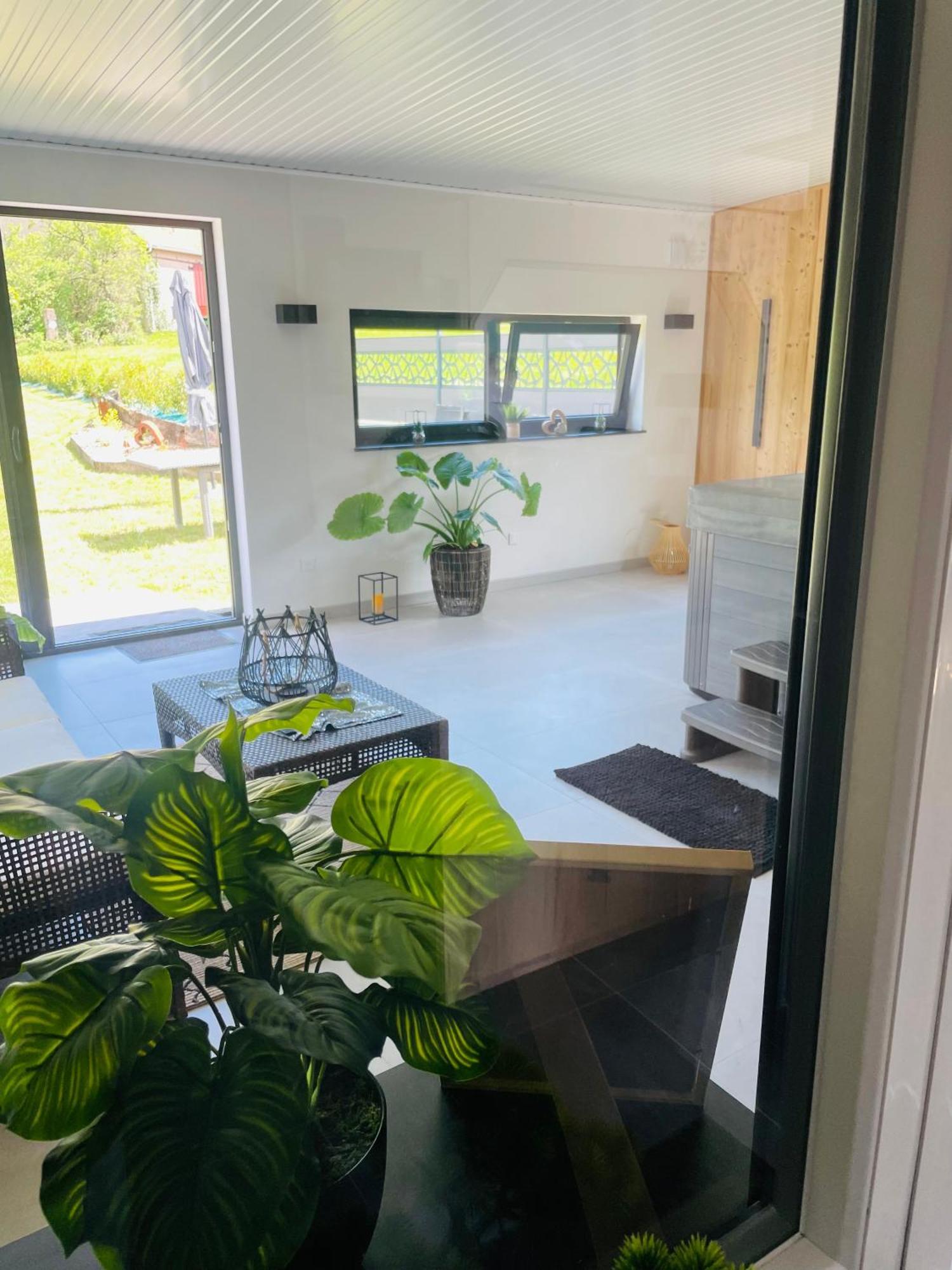 Maison Gite Chez Nounou Sauna Jacuzzi Jardin Arbore Etting Esterno foto